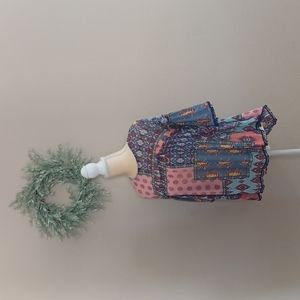 Studio, Petite Medium